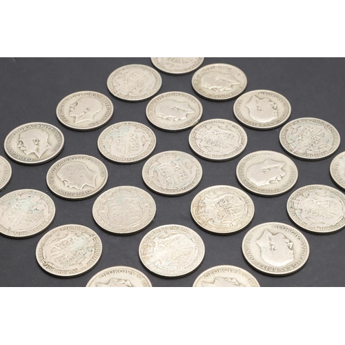 1843 - A COLLECTION OF GEORGE V HALFCROWNS, 1920. George V Halfcrown, bare head l. Reverse crowned shield i... 