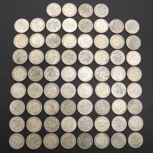 1851 - A COLLECTION OF GEORGE V HALFCROWNS, 1940 TO 1946. George V Halfcrowns, bare head l. Reverse crowned... 