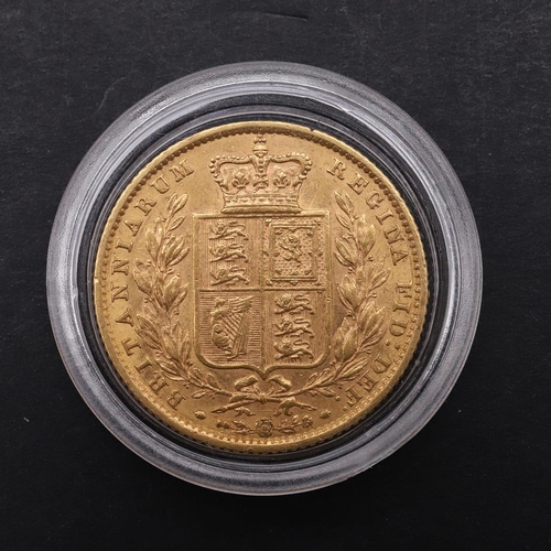 1903 - A QUEEN VICTORIA SOVEREIGN, 1872. A Queen Victoria Sovereign, Young head l. Shield reverse. Dated 18... 