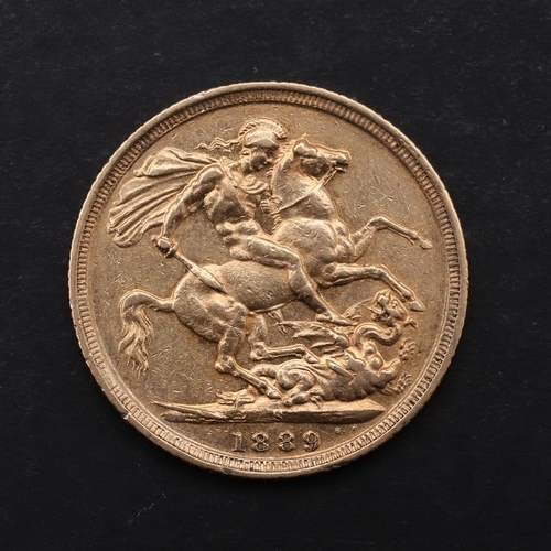 1913 - A QUEEN VICTORIA SOVEREIGN, 1889. A Queen Victorian Sovereign, Jubilee bust l. reverse St George and... 