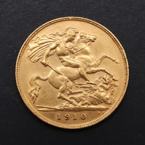 1948 - AN EDWARD VII HALF SOVEREIGN, 1910. An Edward VII Half Sovereign, bare head l. reverse George and th... 