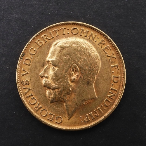 1952 - A GEORGE V SOVEREIGN, 1912. A George V Sovereign, bare head l. reverse St George and the Dragon, dat... 