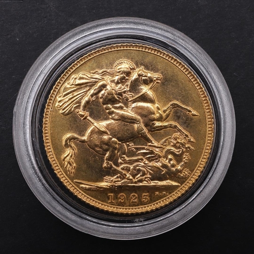 1976 - A GEORGE V SOVEREIGN, 1925. A George V Sovereign, bare head l. reverse George and the Dragon, dated ... 