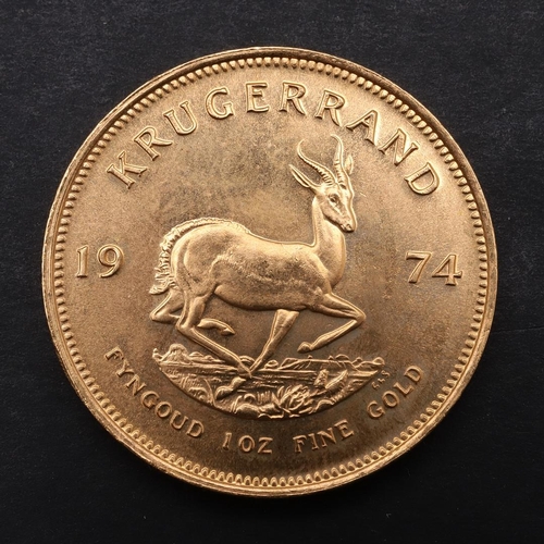 2005 - A SOUTH AFRICA GOLD KRUGERRAND, 1974. A Krugerrand, Reverse dated 1974 'Fyngoud 1 oz Fine Gold'.