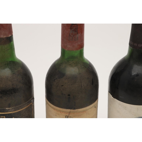 444 - WINE - GRAND VIN DE CHATEAU-LATOUR 1971. Premier Grand Cru Classe, one bottle, together with Chateau... 