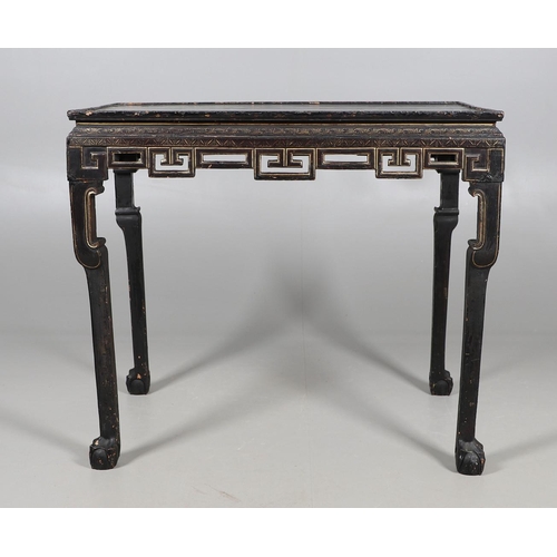 471 - AN EARLY EIGHTEENTH CENTURY JAPANNED SILVER TABLE. of rectangular shape with geometric scroll frieze... 