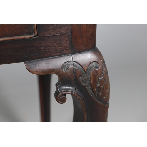 477 - AN 18TH CENTURY MAHOGANY SIDE TABLE, PROBABLY IRISH. with unusual fold-over half flap, the rectangul... 