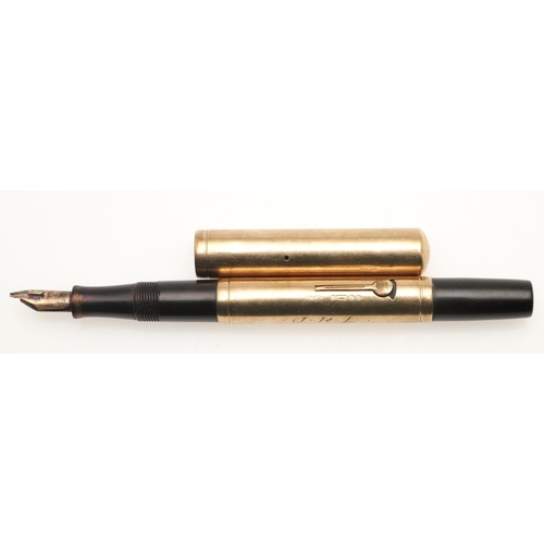 523 - WATERMANS IDEAL 9CT GOLD FOUNTAIN PEN. A 9ct gold Watermans Ideal fountain pen, with a Watermans 14k... 