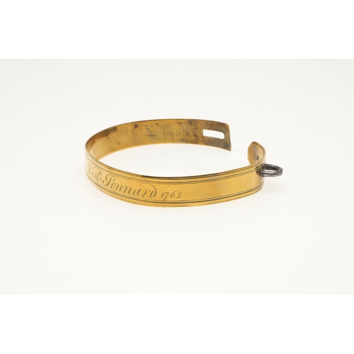 544 - 18THC INSCRIBED BRASS DOG COLLAR - WEST PENNARD. An 18thc brass dog collar, inscribed Mr Rob Townsen... 