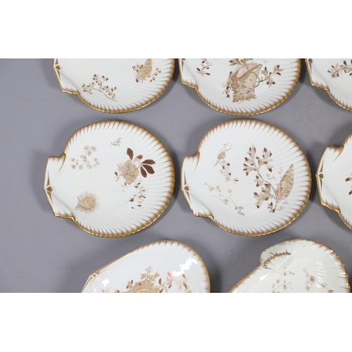 592 - VICTORIAN WEDGWOOD DESSERT SERVICE - SEA SHELLS. An unusual Wedgwood Etruria dessert service, each p... 