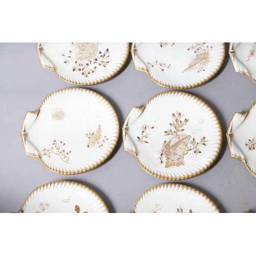 592 - VICTORIAN WEDGWOOD DESSERT SERVICE - SEA SHELLS. An unusual Wedgwood Etruria dessert service, each p... 