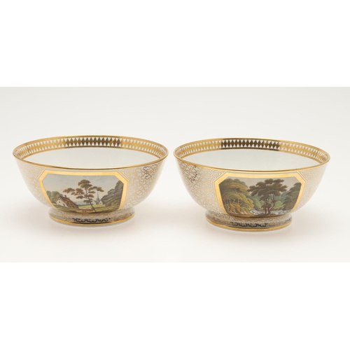 601 - A PAIR OF CHAMBERLAIN WORCESTER TOPOGRAPHICAL SLOP BOWLS, C. 1805-1815. each decorated with painted ... 