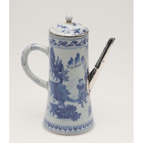 622 - 17THC CHINESE TRANSITIONAL BLUE & WHITE JUG. A 17thc transitional jug, circa 1640, the blue and whit... 