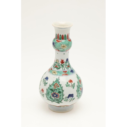 658 - CHINESE FAMILLE VERTE BOTTLE VASE. In the Kangxi style but probably later, the bottle vase with a ga... 