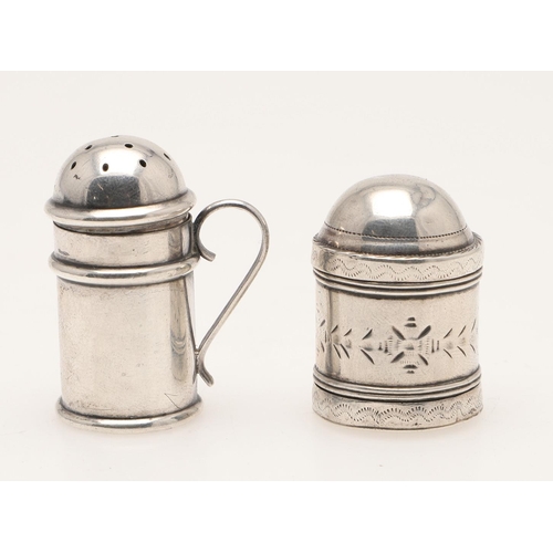 100 - A GEORGE III SILVER NUTMEG GRATER. of cylindrical form, with border engraving, a domed, pull-off cov... 