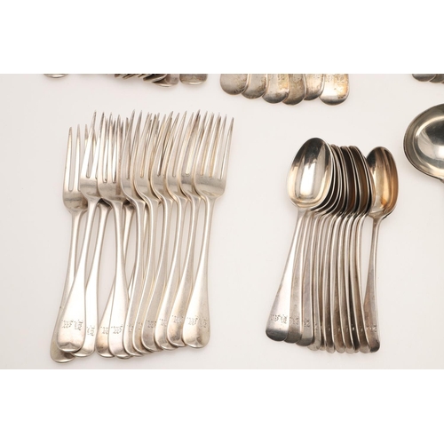 15 - AN EDWARDIAN PART-CANTEEN OF OLD ENGLISH PATTERN SILVER FLATWARE. to include 6 tablespoons, 12 table... 