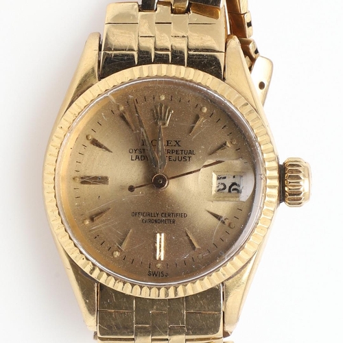 180 - A LADY'S 18CT GOLD OYSTER PERPETUAL LADY-DATEJUST WRISTWATCH BY ROLEX. signed circular gold coloured... 