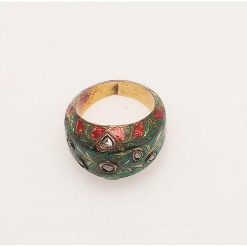 198 - AN ANTIQUE INDIAN DIAMOND, ENAMEL AND GOLD RING. the gold mount with red, green and white foliate en... 