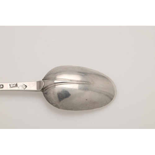 21 - A WILLIAM III SILVER TREFID SPOON. with a ribbed rattail and engraved on the back of the terminal wi... 