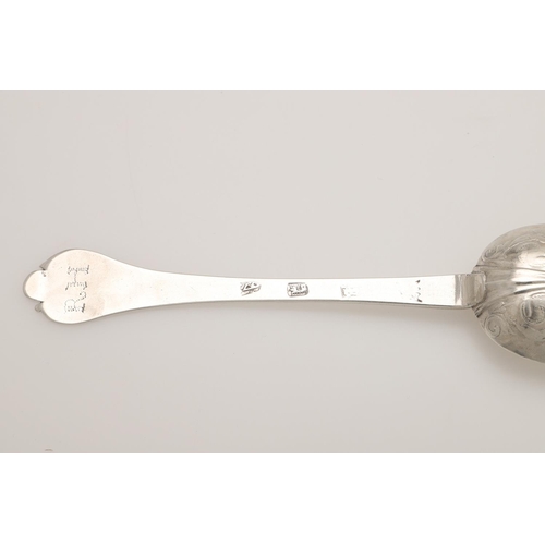 26 - A WILLIAM III SILVER LACE-BACK TREFID SPOON. the back of the bowl with a ribbed rattail and foliate ... 