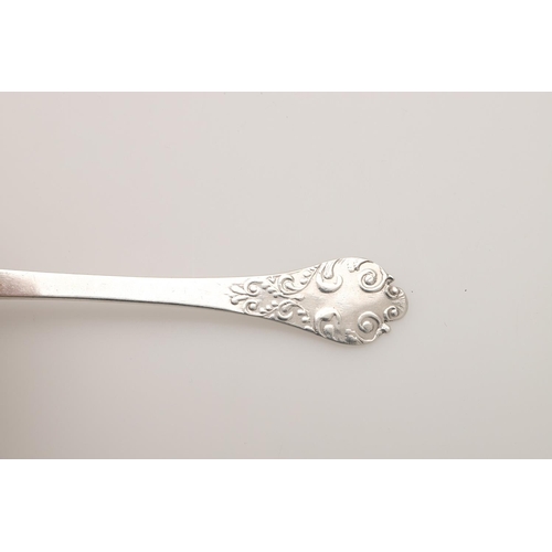 26 - A WILLIAM III SILVER LACE-BACK TREFID SPOON. the back of the bowl with a ribbed rattail and foliate ... 