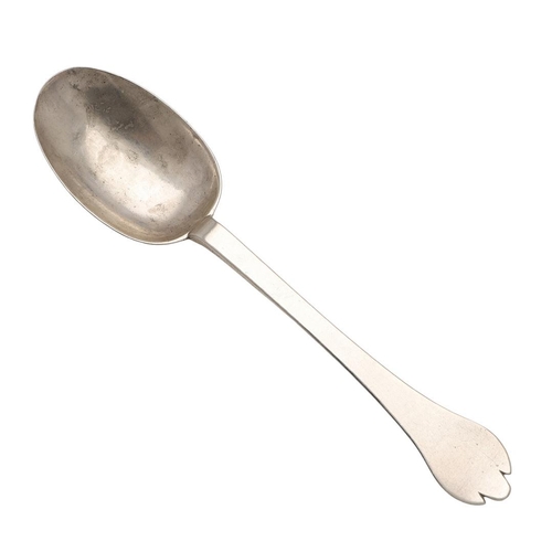 28 - A WILLIAM & MARY SILVER TREFID SPOON. with a moulded rattail, the back of the terminal prick-engrave... 