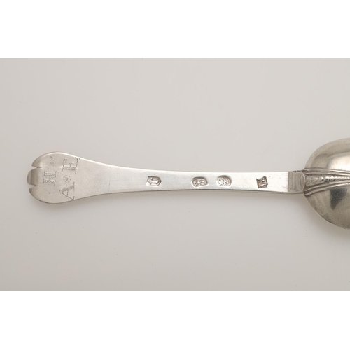 33 - A WILLIAM III SILVER TREFID SPOON. with a beaded rattail and prick-engraved on the back of the termi... 