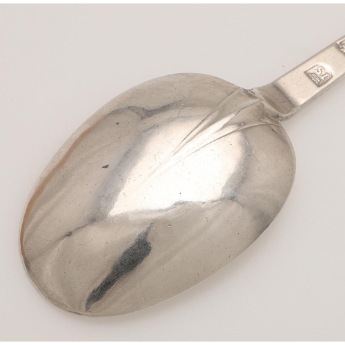 37 - A CHARLES II SILVER TREFID SPOON. with a ribbed rattail and scratch-engraved on the  back of the ter... 