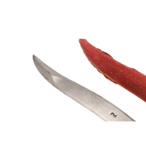 107 - A 19TH CENTURY INDIAN KNIFE WITH OPEN HANDLE. The 23 cm serpentine blade with a pointed tip and doub... 