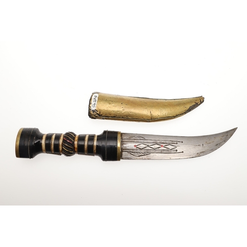 120 - A SYRIAN OR JORDANIAN DAGGER WITH DECORATIVE HILT. The 13.5 cm curved blade sharpened to both edges,... 