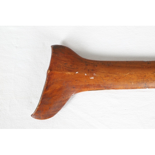 40 - A PHILIPPINES KRIS SUNDANG AND SCABBARD. The 53 cm blade with six or seven faint curves and a centra... 