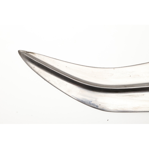 63 - A YEMENI JANABI KNIFE AND SCABBARD ON THE ORIGINAL BROAD BELT. The knife with a 22 cm curved blade w... 