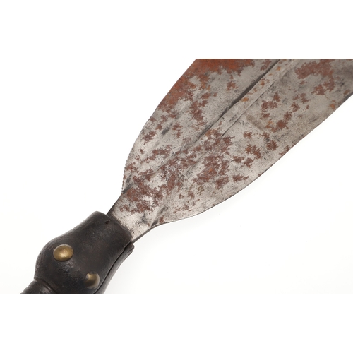 89 - A LKULA KUBA CLUB KNIFE. The 22 cm club form blade with pronounced central spine, on a short wooden ... 