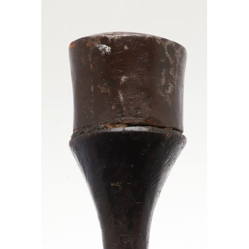 97 - AN AFRICAN KNIFE OF THE NGALA A BANTU OR BANGALA PEOPLE. The 26 cm spear shaped blade with three nar... 