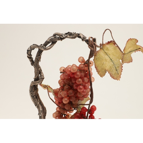 102 - AN EARLY 20TH CENTURY AMERICAN STERLING SILVER GRAPE VINE HANGER BY S.KIRK & SON CO. The base of sha... 