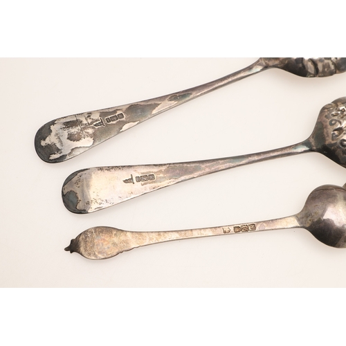13 - THREE VICTORIAN SILVER BERRY SPOONS. To include a pair by Walker & Hall, Sheffield, 1901 (Length 22c... 