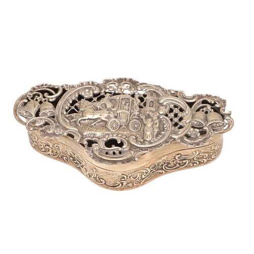 74 - AN EDWARDIAN SILVER TRINKET BOX. An Edwardian silver trinket box, hallmarked possibly William Comyns... 