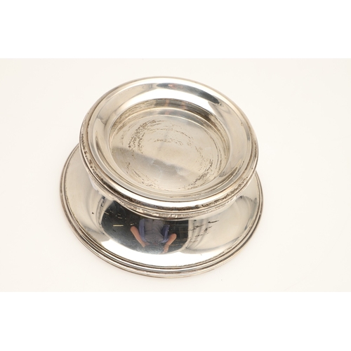 76 - A PAIR OF CARR'S OF SHEFFIELD GLASS AND SILVER FACED CANDLESTICKS AND A SILVER CANDLE STAND. The pai... 