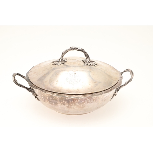 94 - A 19TH CENTURY FRENCH SILVER TEA POT, COFFEE POT AND LIDDED SERVING DISH. The teapot and coffee pot ... 