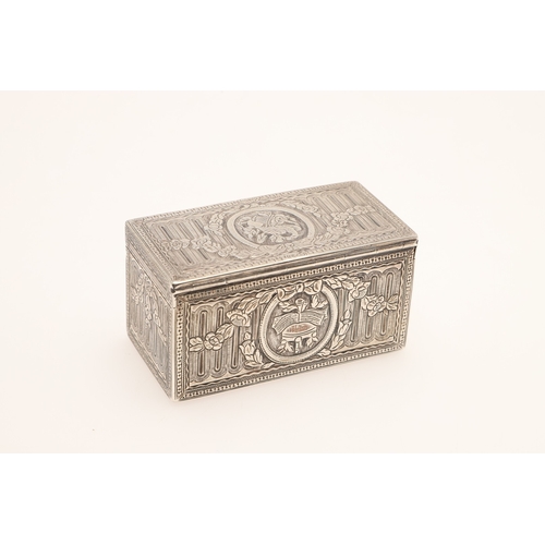 95 - A FRENCH SILVER SNUFF BOX. Rectangular form, with floral and bird medallions between garlands of flo... 