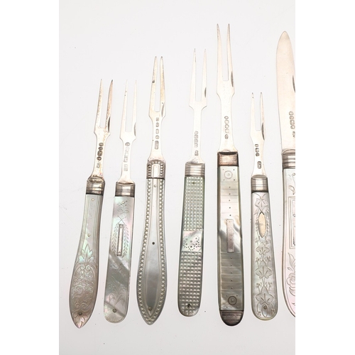 141 - SIX 19TH C. SILVER POCKET FORKS AND FIVE POCKET KNIVES. hallmarked and mounted in mother of pearl.