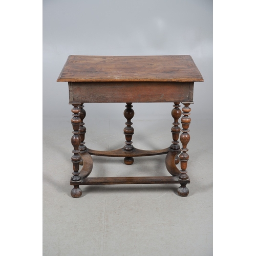 472 - A WILLIAM AND MARY FRUITWOOD SIDE TABLE. the rectangular top with moulded edge above single drawer, ... 