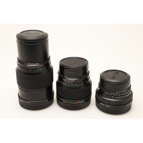 570 - ZENZA BRONICA CAMERA, LENSES & ACCESSORIES. A Zenza Bronica ERTS camera, with an attached Zenzanon l... 