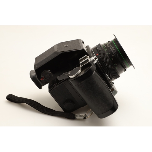 570 - ZENZA BRONICA CAMERA, LENSES & ACCESSORIES. A Zenza Bronica ERTS camera, with an attached Zenzanon l... 