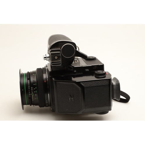 570 - ZENZA BRONICA CAMERA, LENSES & ACCESSORIES. A Zenza Bronica ERTS camera, with an attached Zenzanon l... 