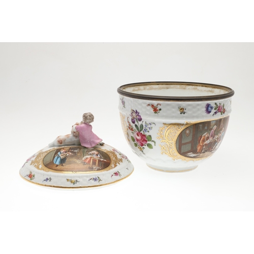 640 - LARGE GERMAN PORCELAIN BOWL & COVER. A late 19thc bowl and cover, with oval panels painted with a va... 