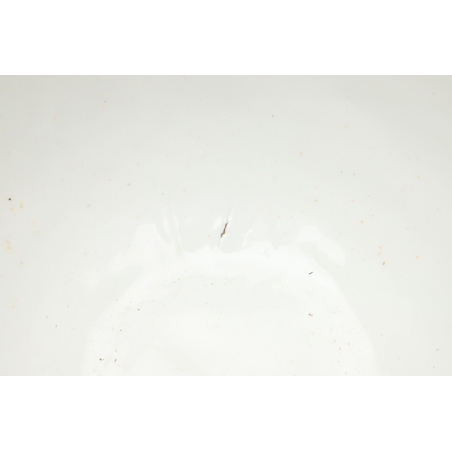 640 - LARGE GERMAN PORCELAIN BOWL & COVER. A late 19thc bowl and cover, with oval panels painted with a va... 