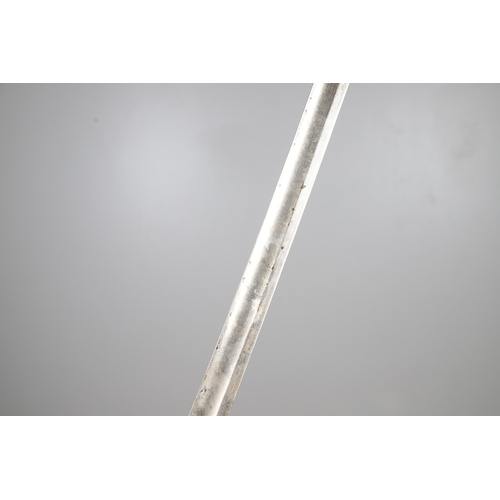 100 - AN 1890 PATTERN CAVALRY TROOPERS SWORD AND SCABBARD. With an 87 cm slightly curved and pointed blade... 
