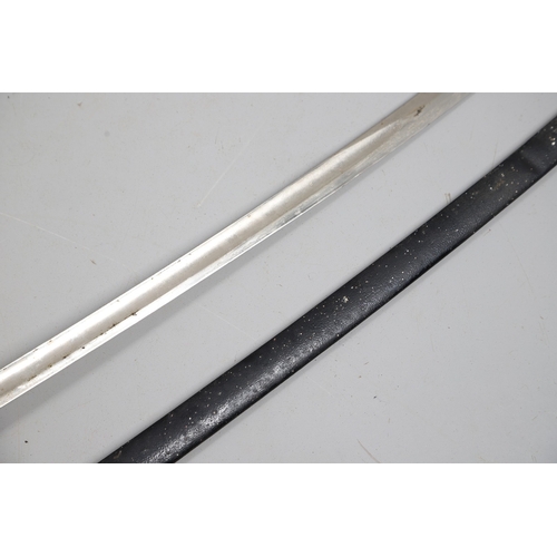 100 - AN 1890 PATTERN CAVALRY TROOPERS SWORD AND SCABBARD. With an 87 cm slightly curved and pointed blade... 