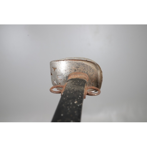100 - AN 1890 PATTERN CAVALRY TROOPERS SWORD AND SCABBARD. With an 87 cm slightly curved and pointed blade... 